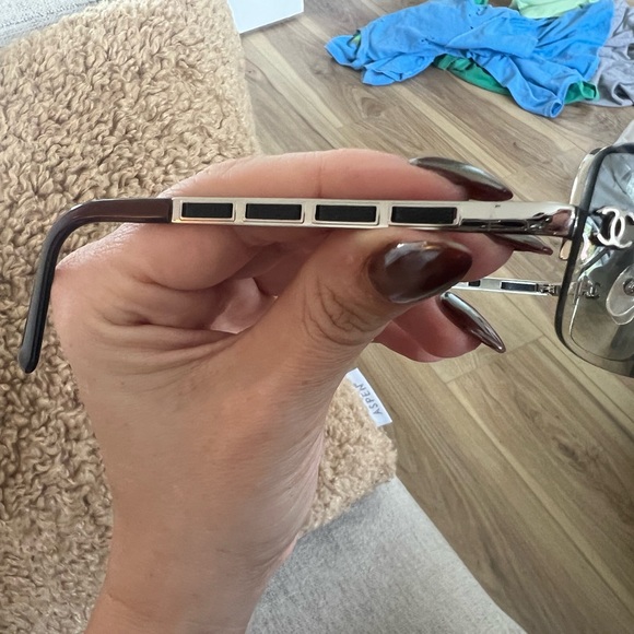 Chanel Sunglasses authentic - Picture 12 of 14